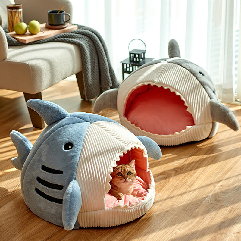 Semi-Closed Shark Pet Den - Cozy Shelter for Cats and Small Dogs